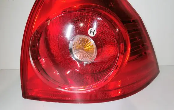 Volkswagen Golf V Rear/tail lights 1K6945096E 028490202C