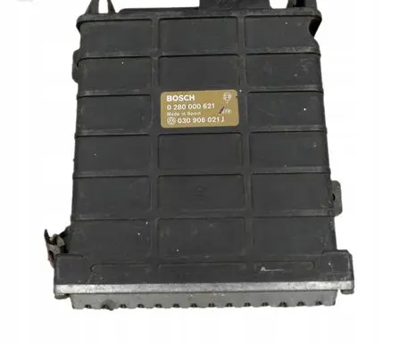 Volkswagen Golf II Engine control unit/module 030906021J