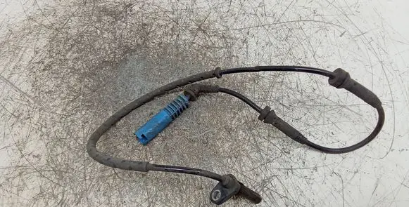 BMW 5 E60 E61 ABS rear brake sensor 0265047848 10474479