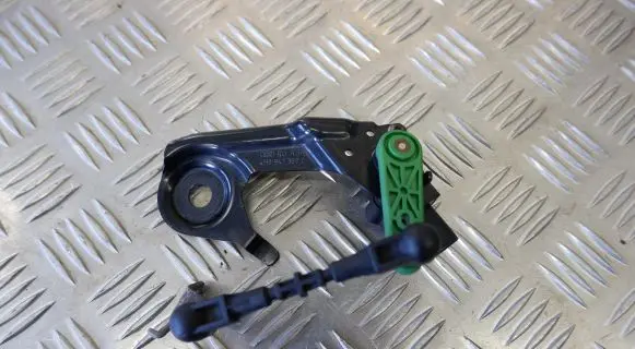 Rear air suspension level height sensor