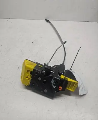 Volvo S60 Rear door lock 30663048