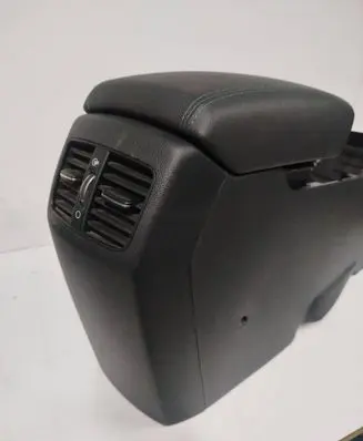 KIA Niro Center console 84611G4000