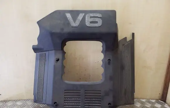 Audi A6 S6 C4 4A Engine cover (trim) 078103935D