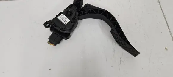 Audi A4 S4 B8 8K Accelerator throttle pedal 8K1721523 12082009 6PV00950500