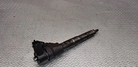 Alfa Romeo GT Fuel injector 0445110111