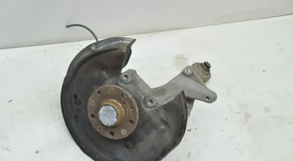 Volkswagen PASSAT CC Rear wheel hub