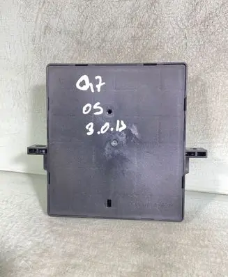 Audi Q7 4L Comfort/convenience module 4f0907279 4f0910279r