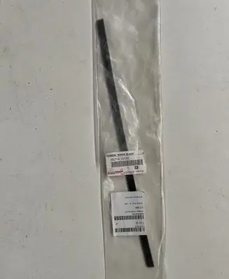 Toyota Prius (XW50) Rear wiper blade 8521410100