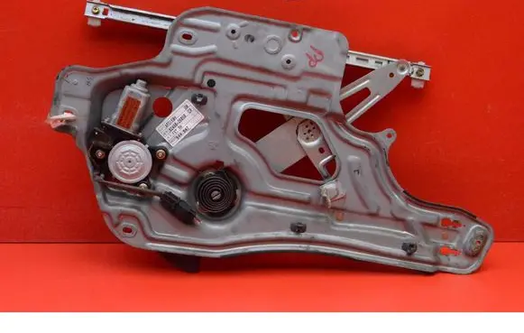 Hyundai Santa Fe Front door window regulator with motor 8248062050