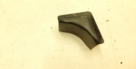 Toyota RAV 4 (XA30) Rear door glass trim molding