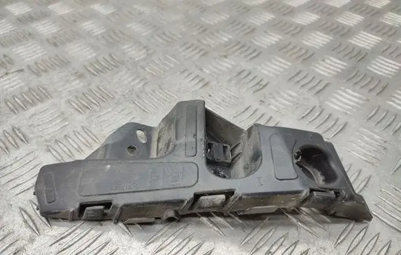 Buick Encore I Front bumper mounting bracket 95245367