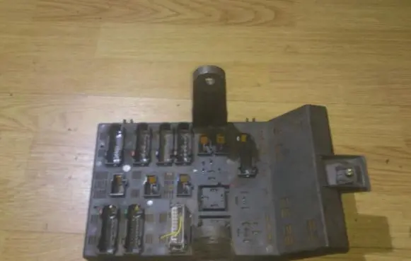 Renault Laguna I Fuse box set 7703297637 7703297637w