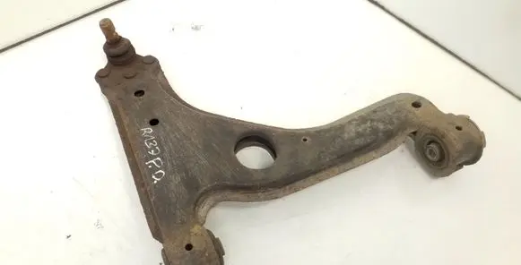 Opel Zafira B Front lower control arm/wishbone