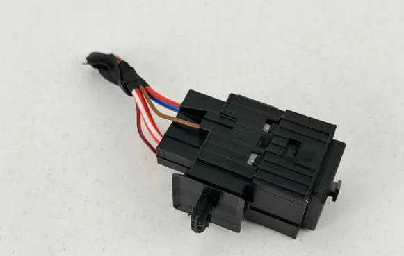 BMW i4 Other relay 6939890