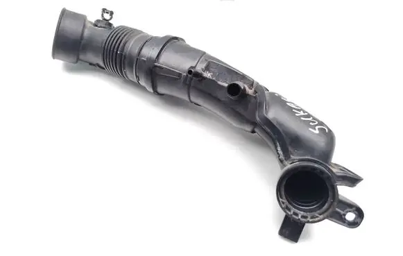 Citroen C4 X Air intake hose/pipe 9833016780