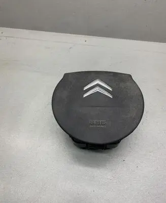 Steering wheel airbag