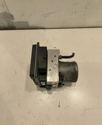 Audi A6 S6 C6 4F ABS Pump 4F0910517AK 4F0614517AT