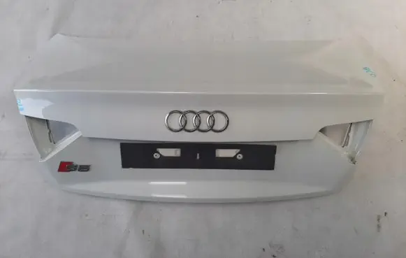 Tailgate/trunk/boot lid