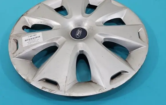 Ford Focus R16 wheel hub/cap/trim 403159548R IMPRK1441601