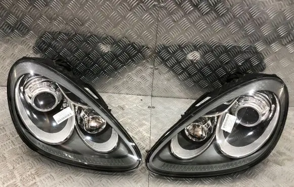 Porsche Cayenne (92A) Headlights/headlamps set 