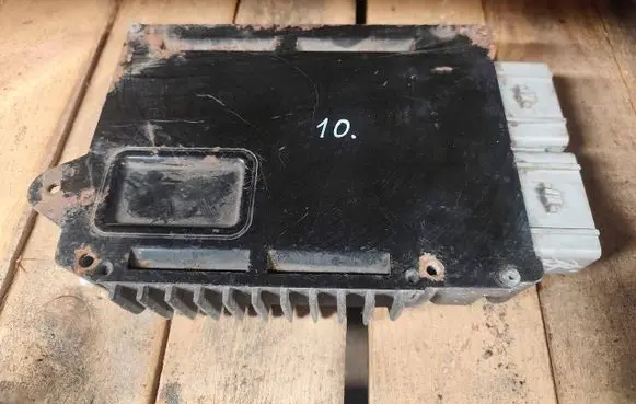 Chrysler Voyager Engine control unit/module 04727155AI
