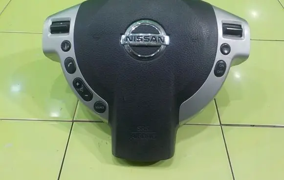 Nissan X-Trail T31 Steering wheel airbag BAMPT11131