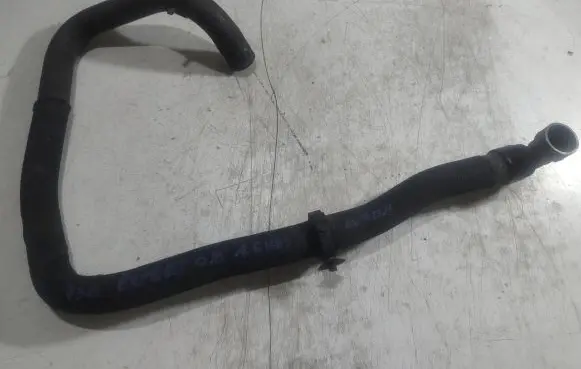 Peugeot Expert Engine coolant pipe/hose