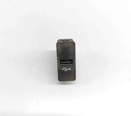 USB socket connector