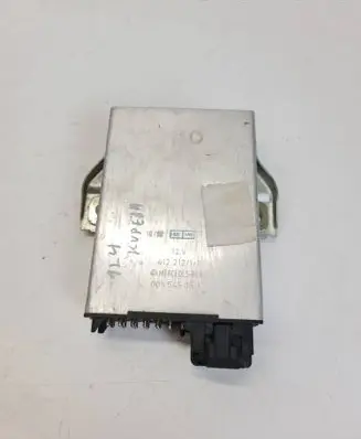 Mercedes-Benz E W124 Engine control unit/module 0055450532 41221211