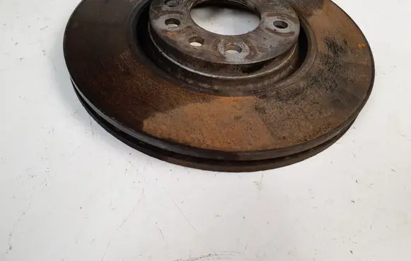 Opel Zafira B Front brake disc