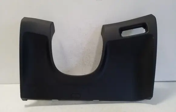 Dashboard lower bottom trim panel