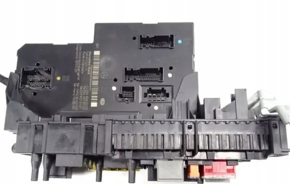 Mercedes-Benz C W204 SAM control unit 2049060205