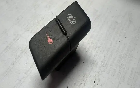 Central locking switch button