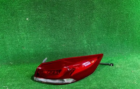 Hyundai Elantra VI Rear/tail lights 92402F21