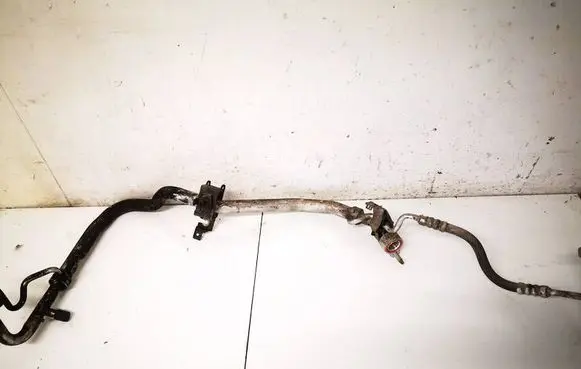 Ford Focus Air conditioning (A/C) pipe/hose 