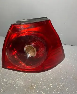 Volkswagen Golf V Rear/tail lights 1K6945096N 028490202 B01209324
