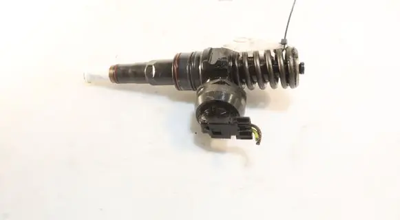 Skoda Octavia Mk1 (1U) Fuel injector 0414720037
