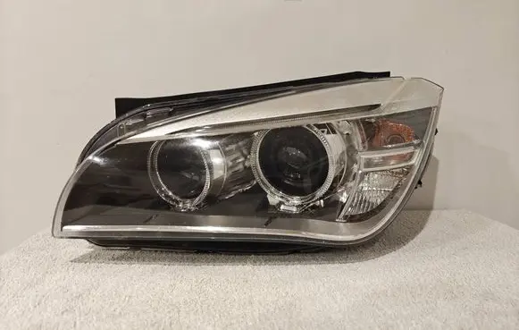 BMW X1 E84 Headlight/headlamp 7290239 90018090