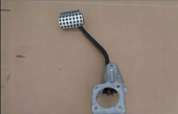 Mercedes-Benz ML W164 Brake pedal A1642900401