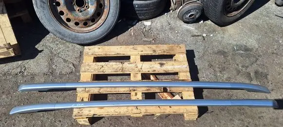 Toyota Corolla Verso AR10 Roof bar rail 