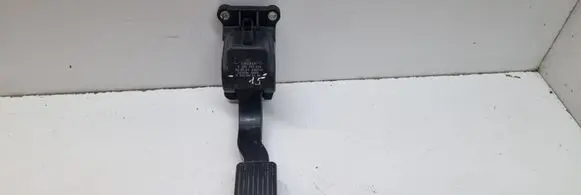 Mercedes-Benz Vito Viano W639 Accelerator throttle pedal A9063000404