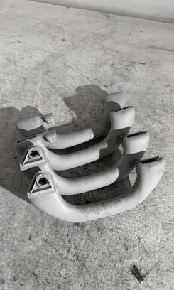 Volkswagen Touran I A set of handles for the ceiling