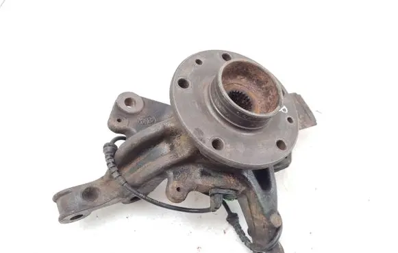 Renault Megane III Front wheel hub 184N