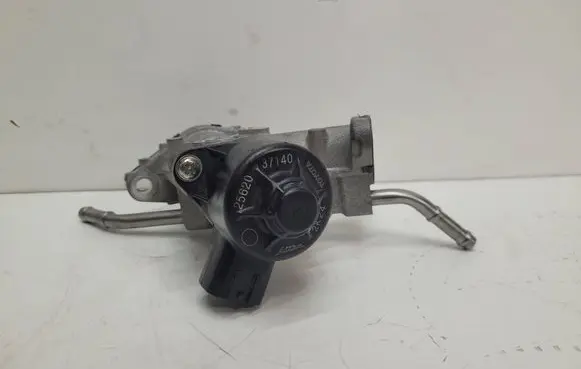 Toyota C-HR I EGR valve 2562037140
