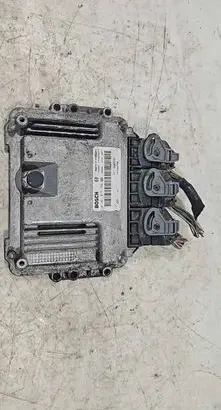 Renault Scenic III - Grand scenic III Engine control unit/module 237100870R 237100055R 0281015798
