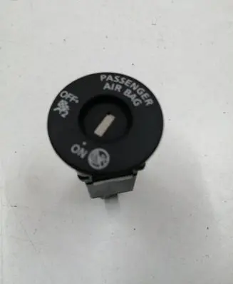 Nissan Qashqai Passenger airbag on/off switch 19103SN