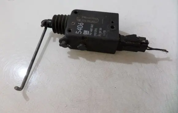 Opel Vectra B Central locking motor 90460062 1101215 5406