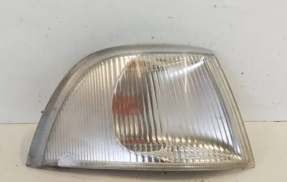 Volvo S40, V40 Front indicator light 30854654