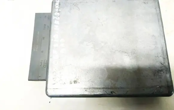 Ford Mondeo Mk III Engine control unit/module 2s7112a650cb 2s71-12a650-cb