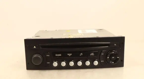 Peugeot 3008 I Radio/GPS head unit trim 98016072XT01